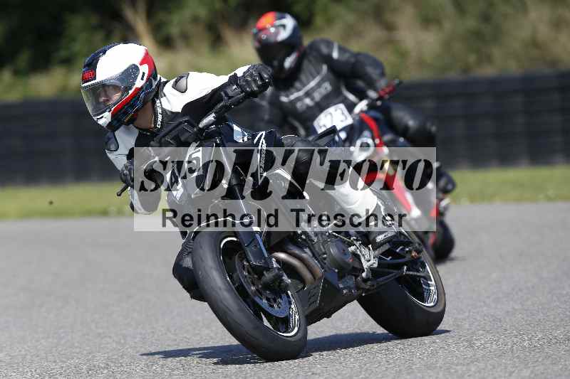 /44 09.08.2025 Plüss Moto Sport ADR/Einsteiger/45